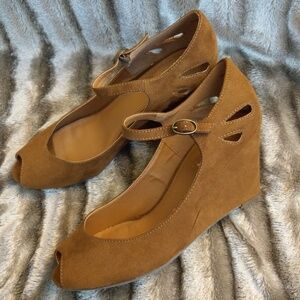 Madeline women's wedges